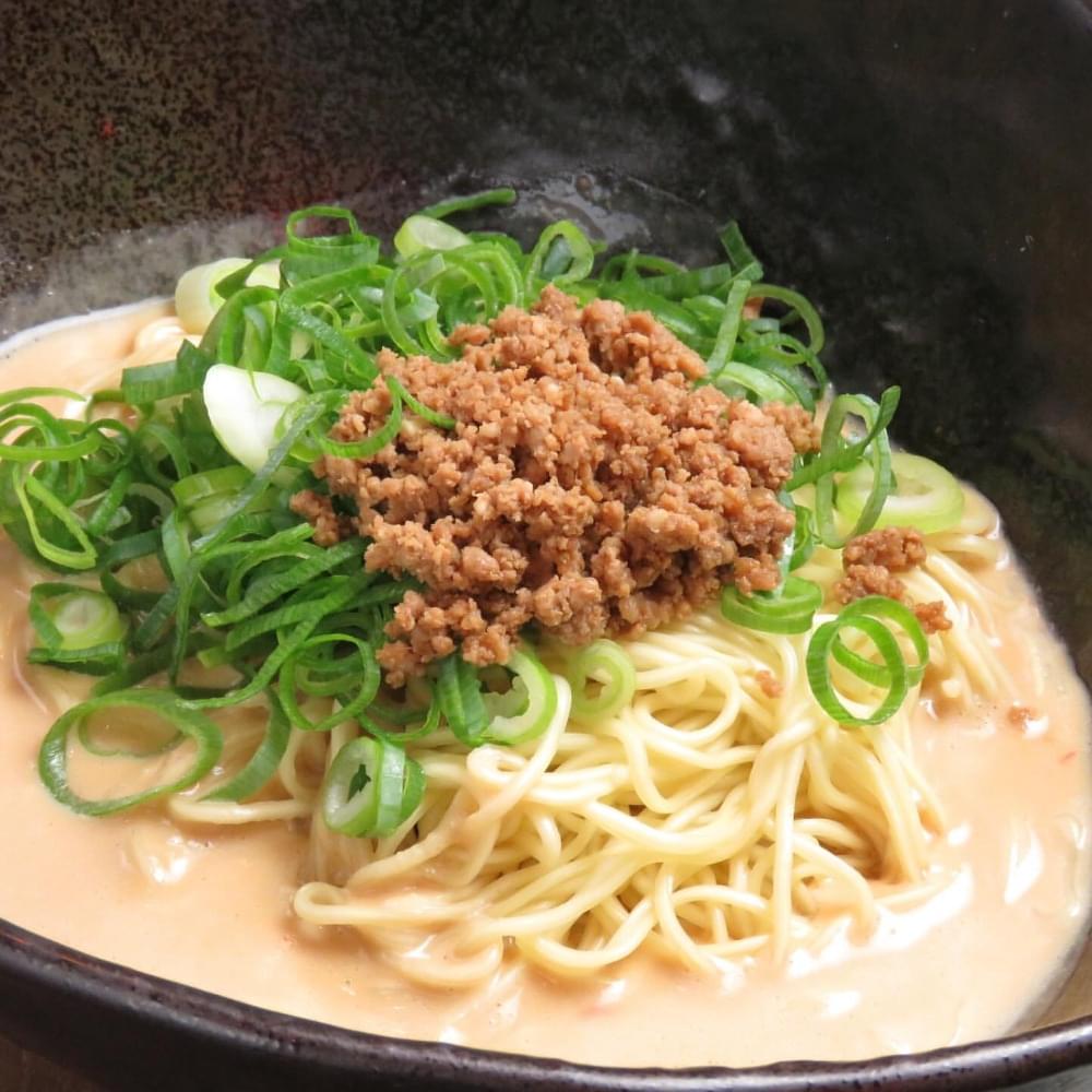 我んが流滾る汁なし担担麺